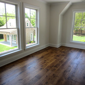 BRIDGEHAMPTON: WIDE CHARACTER GRADE WHITE OAK INSTALLED & FINISHED WITH TUNG OIL
