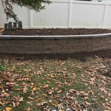 Block Retaining Garden Wall - Cambridge Sigma - Toffee / Onyx