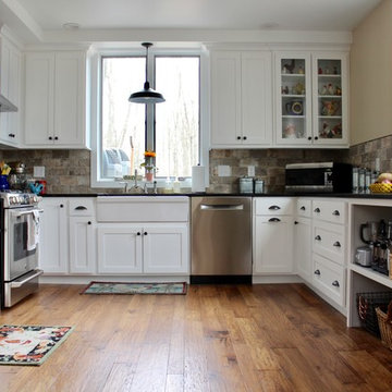 Teaching Kitchen and Craft Room