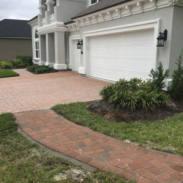 Nocatee walkway to pool