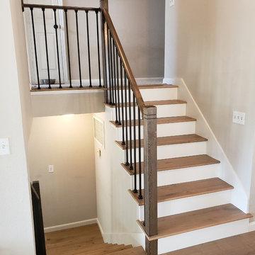Staircase with flush mounted stair nose