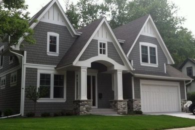 Example of an arts and crafts exterior home design in Nashville