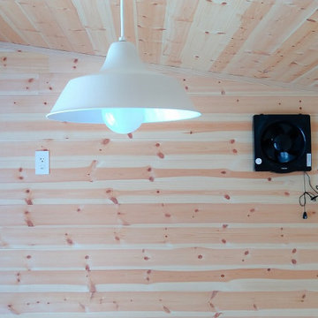 天然木仕上げの小屋の壁や天井施工例