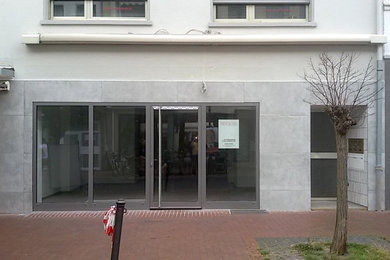 Moderner Eingang in Bonn