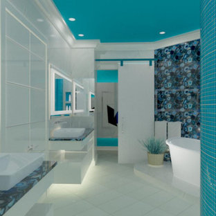 75+ Bäder mit Steinplatten und blauer Waschtischplatte Ideen & Bilder