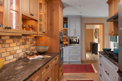 Kitchen photo in Minneapolis