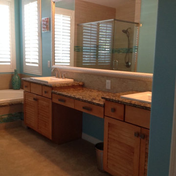 Spinnaker Cove Master Bath in Desert Shores