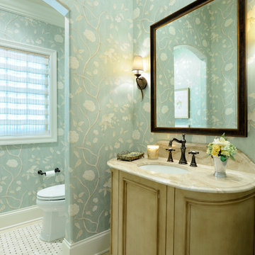 Charming Bathroom Designs: Wallpaper Remains a Classic!