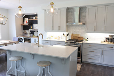 Inspiration for a mid-sized transitional kitchen remodel in Edmonton