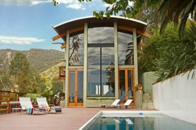 Example of a minimalist shed design in Orange County
