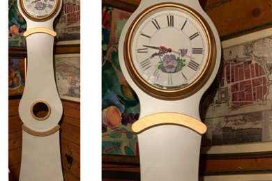 Часы Mora Clock