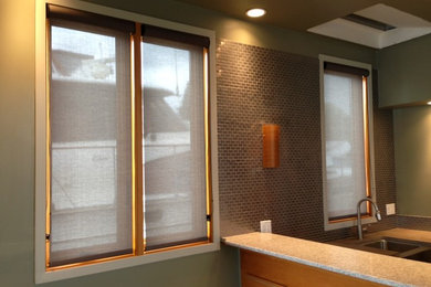 Trendy kitchen photo in Seattle