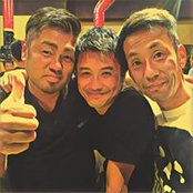 Junichi Miyoshis foto
