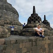 Lok Kit's photo