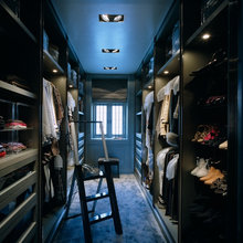 71 Dressing Room