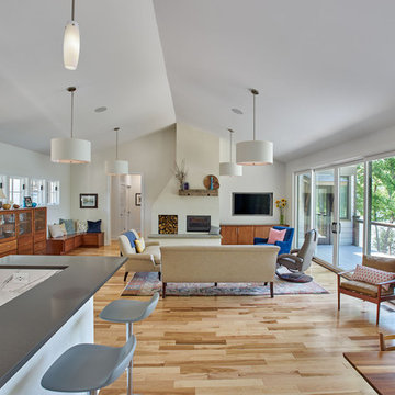 Azalea Lakehouse