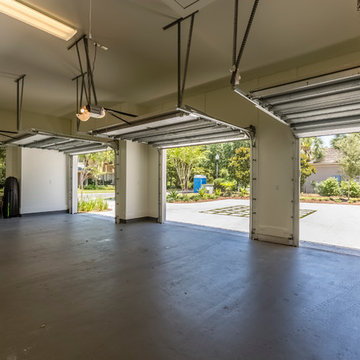 Beautiful Golf Course/Lake front home in Regatta Bay Golf and Yacht Club