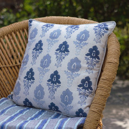 FLEUR OMBRE BLUE 50x50 CUSHION - Products