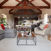 UK Houzz Tour: A Converted Barn Gets an Industrial Makeover