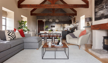 UK Houzz Tour: A Converted Barn Gets an Industrial Makeover