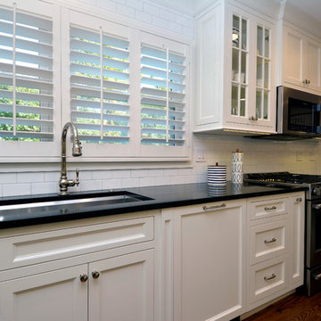 Arlington Heights White Transitional Split-Level Kitchen