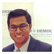 Tariq Thowfeek's photo