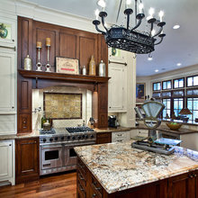 Kitchen 11 Foot