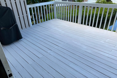 Example of a classic deck design in Miami