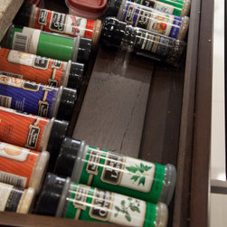 Kitchen Accessories - Kitchen Cupboard Organisers