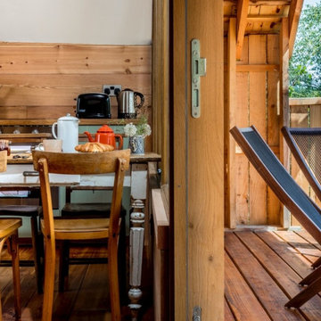 Treehouse Holiday Accommodation at Wolf Woods Devon
