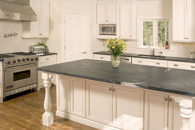Inspiration for a rustic kitchen remodel in Atlanta