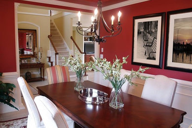 Dining room - traditional dining room idea in New York