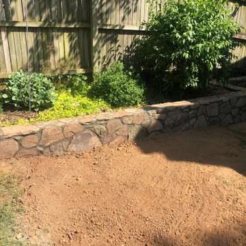 Pennsylvania Field Stone Garden Wall in Rockville MD