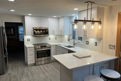 Example of a kitchen design in Boston