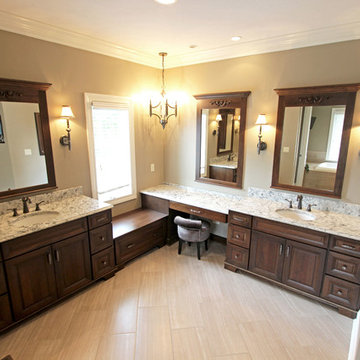 Luxurious Masterbath with Double Sinks, Makeup area and Tiled Shower