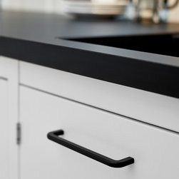 Furnipart Compact handle in Black finish - Cabinet and Drawer Handle Pulls