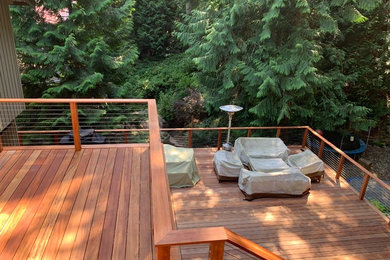 Deck - contemporary deck idea in Seattle