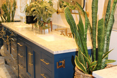 Bathroom - eclectic bathroom idea in Orange County