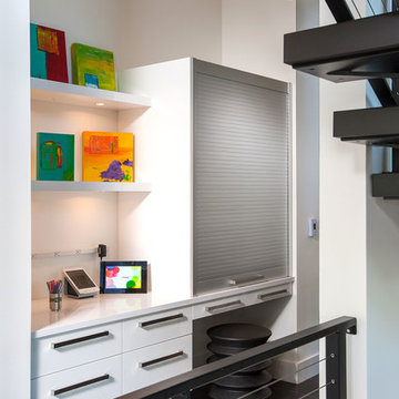 White High Gloss Contemporary