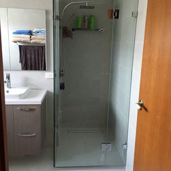 Shower Screens - Bath Products