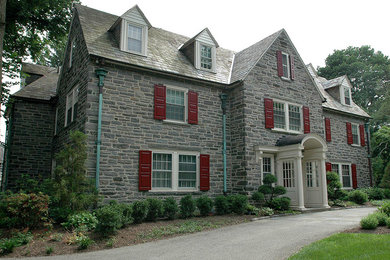 Photo of a traditional exterior in Philadelphia.