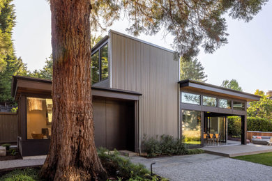 Modern exterior home idea in Seattle