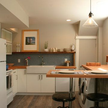 Troost Basment Suite