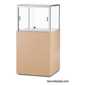 Pedestal Display Showcases