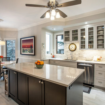Calgary, Renovation - Bay