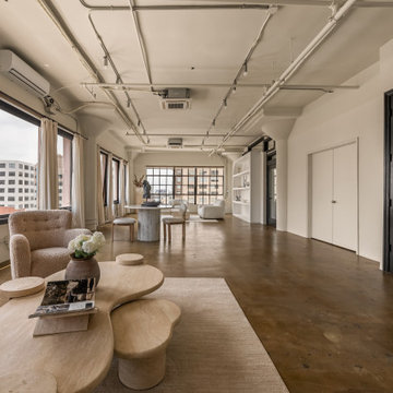 Versatile Daylight Loft for Shoots & Events
