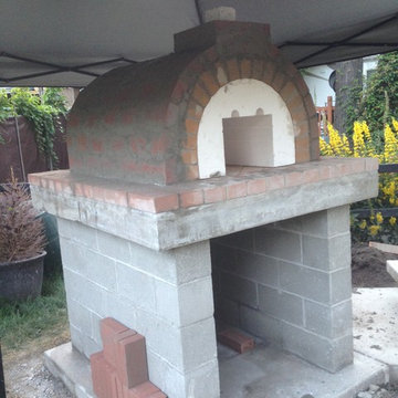 The Castillo Family Wood Fired Pizza Oven & La Caja Style Pig Roaster in WA