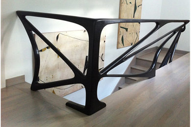 Mid-sized trendy wooden straight wood railing staircase photo with wooden risers
