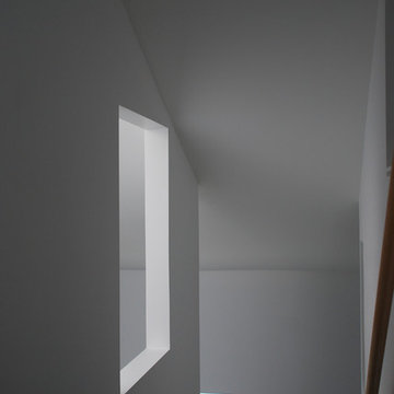 Opening in the partition wall