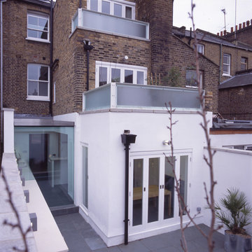 Glass Extension - Ordinary to Extra-Ordinary House